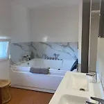 La Val Bed and breakfast 3*