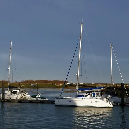 La Val Bed & Breakfast