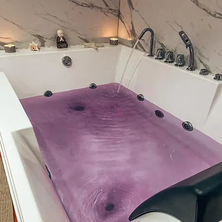 La Val فندق مبيت وإفطار 3*