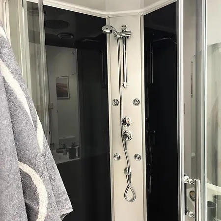 La Val فندق مبيت وإفطار 3*